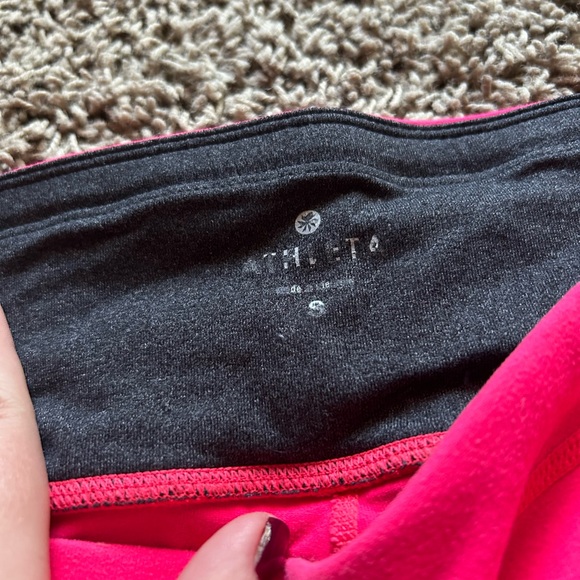 Athleta | Hot Coral Relay Tight Capris - Picture 5 of 9